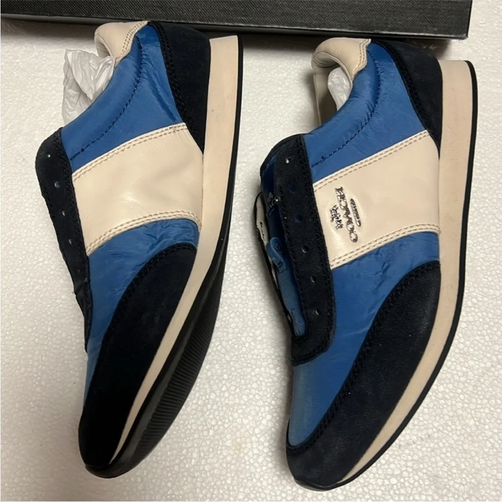 🆕 Coach leather logo trainer Blue and White Sneakers no shoelaces - Picture 4 of 10